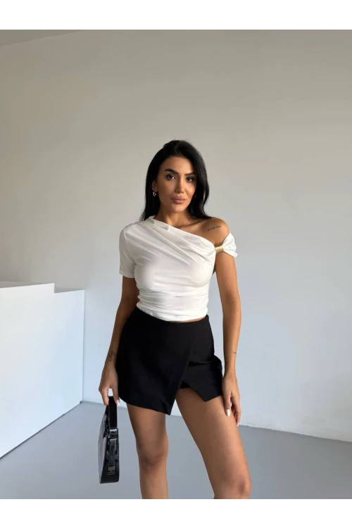 Kadın Beyaz Asimetrik Drapelim Omuz Aksesuarlı Sandy Bluz HZL25S-FRY123231