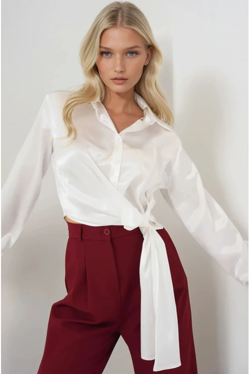 Kadın Beyaz Bağlama Detaylı Saten Yüzeyli Gömlek HZL25S-BD1202871