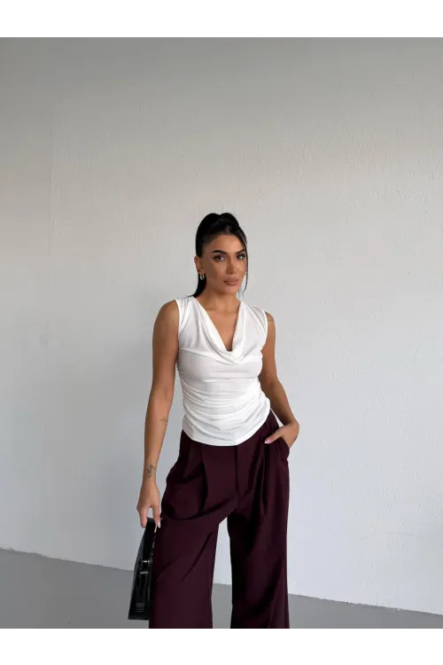 Kadın Beyaz Degaje Yaka Yanlardan Drapeli Sandy Bluz HZL25S-FRY123131