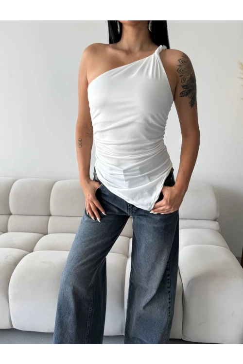 Kadın Beyaz Tek Omuz Asimetrik Kesim Sandy Bluz HZL25S-FRY123241