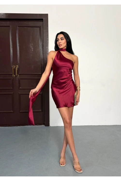 Kadın Bordo Omuz Ve Sırt Dekolteli Saten Kumaş Mini Elbise HZL26W-FRY123611
