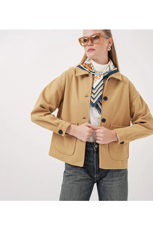 Kadın Camel Düğmeli Cepli Kısa Kaşe Ceket HZL25W-BD107131