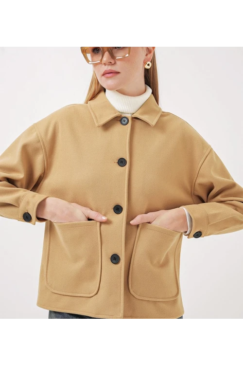 Kadın Camel Düğmeli Cepli Kısa Kaşe Ceket HZL25W-BD107131