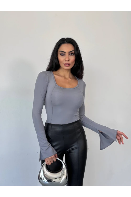 Kadın Gri Uzun Kollu Arkası Bağlamalı Fit Kesim Crop Bluz HZL25W-FRY122771