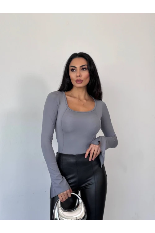 Kadın Gri Uzun Kollu Arkası Bağlamalı Fit Kesim Crop Bluz HZL25W-FRY122771