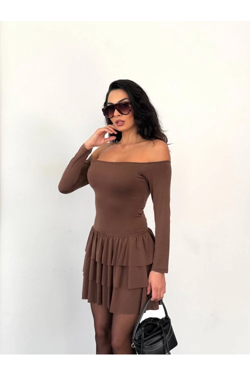 Kadın Kahverengi Straplez Yaka Kat Kat Etek Detaylı Mini Elbise HZL25W-FRY123581