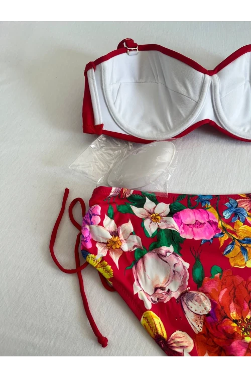 Kadın Kırmızı Taş İşlemeli Çiçek Desenli Bikini Takım HZL25S-LC3368