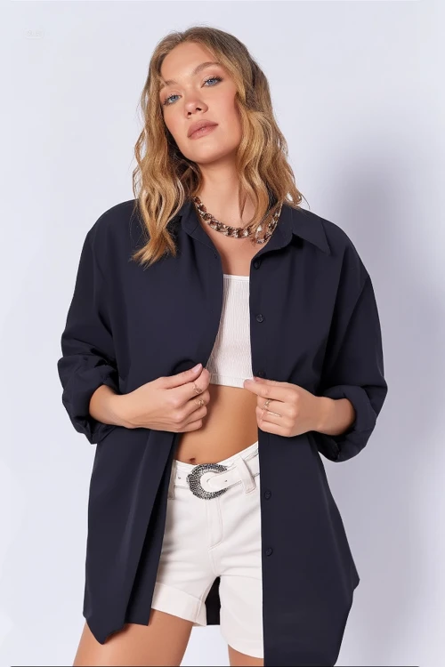 Kadın Lacivert Oversize Uzun Basic Gömlek HZL22W-BD139001