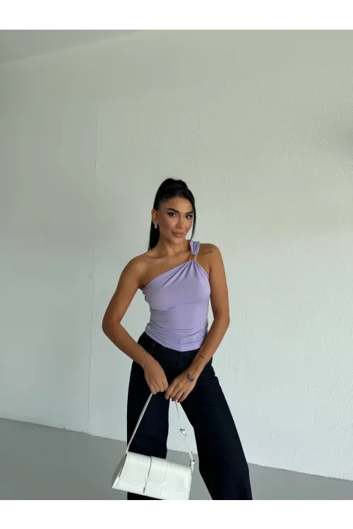 Kadın Lila Tek Omuz Gold Metal Detaylı Sandy Bluz HZL26S-FRY123821