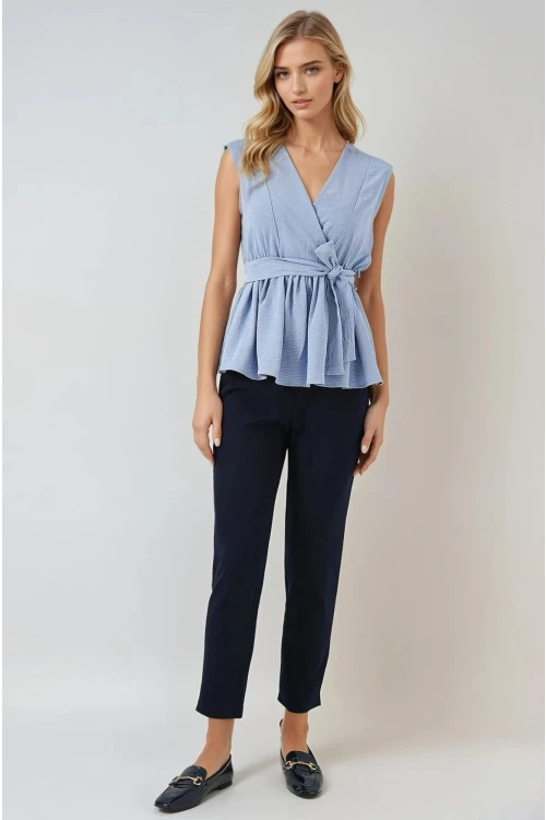 Kadın Mavi Kruvaze Yaka Beli Lastikli Kuşaklı Bluz HZL25S-BD19661