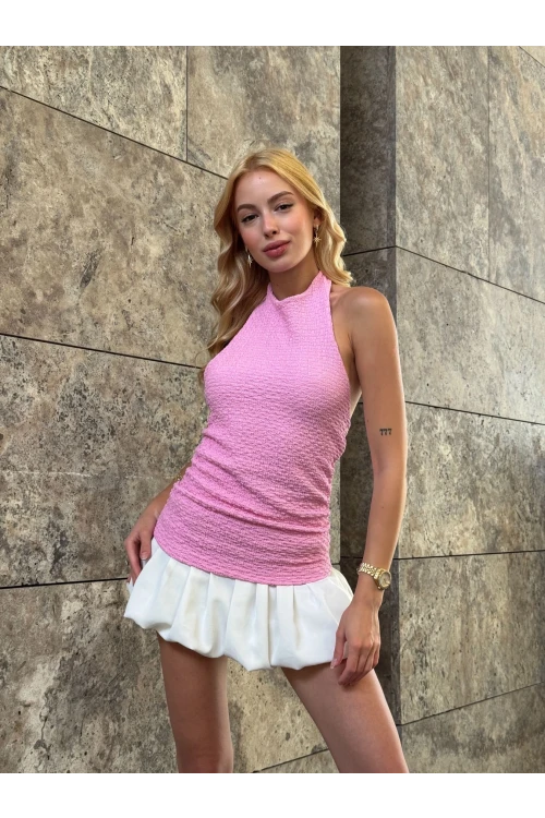 Kadın Pembe Boyundan Bağlamalı Gofre Kumaş Bluz HZL25S-ZK13631