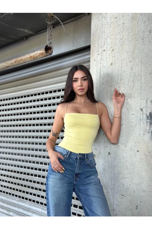 Kadın Sarı İp Askılı Örme Body Bluz HZL24S-ZK11001
