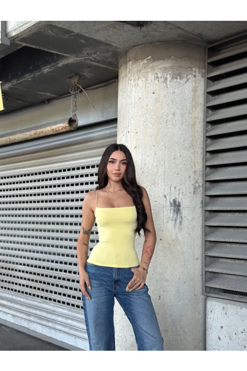 Kadın Sarı İp Askılı Örme Body Bluz HZL24S-ZK11001
