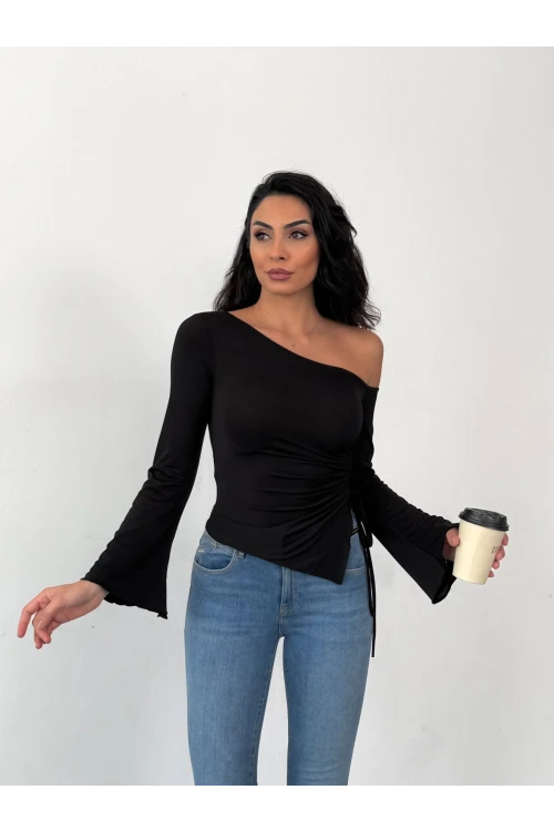 Kadın Siyah Asimetrik Kesim İspanyol Kol Beli Büzgülü Sandy Bluz HZL25W-FRY123591
