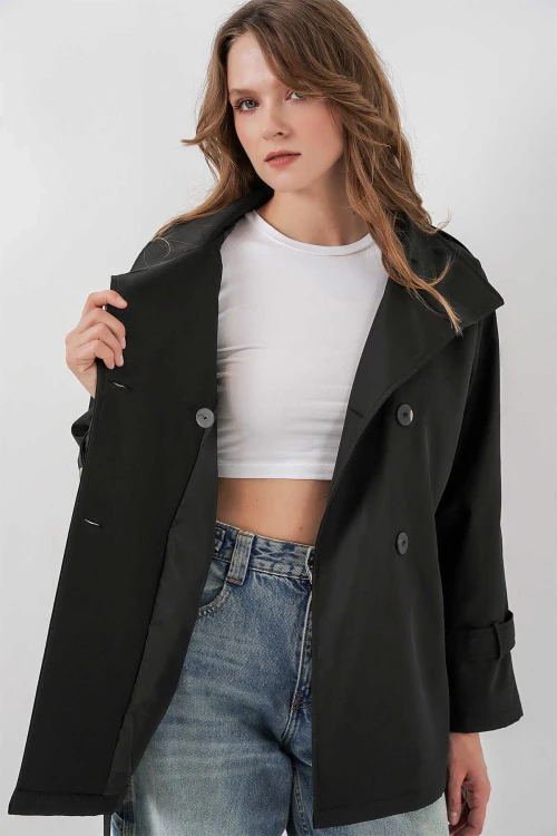 Kadın Siyah Dik Yaka Kuşaklı Astarlı Kısa Trençkot HZL25W-BD159801