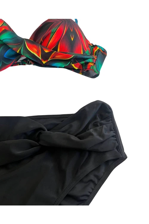 Kadın Siyah Kırmızı Çiçek Desenli Astarlı Büyük Beden Bikini Takımı HZL25S-LC24108