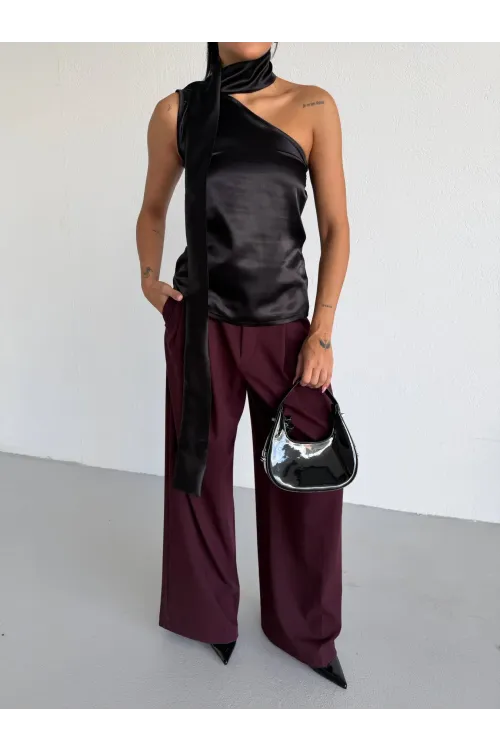 Kadın Siyah Saten Şal Yaka Boyun Bağlamalı Asimetrik Bluz HZL26W-FRY123731