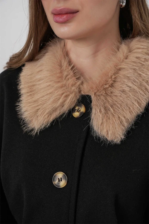 Kadın Siyah Yakası Kürklü Düğmeli Kemerli Kaşe Panço HZL25W-BD191651