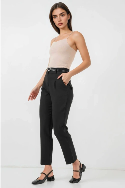 Kadın Siyah Yüksel Bel Kemerli Kumaş Pantolon HZL25S-BD167251