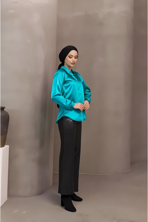 Kadın Yeşil Saten Yüzeyli Tesettür Gömlek HZL25W-BD139641