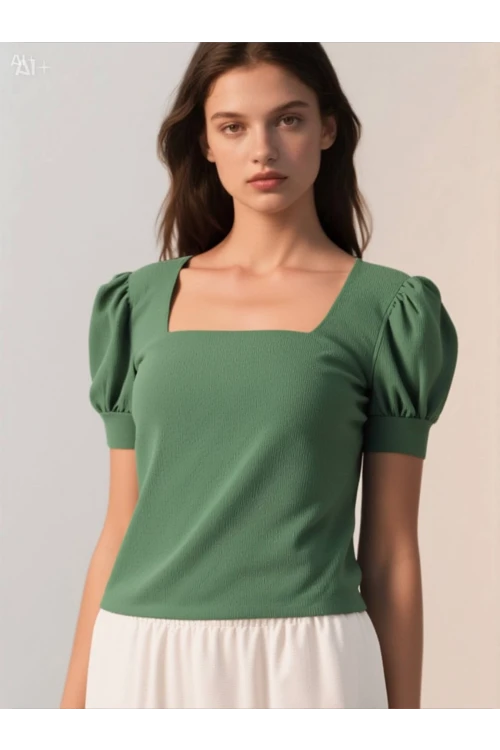 Kadın Zümrüt Yeşil Kare Yaka Örme Bluz HZL22W-BD104091