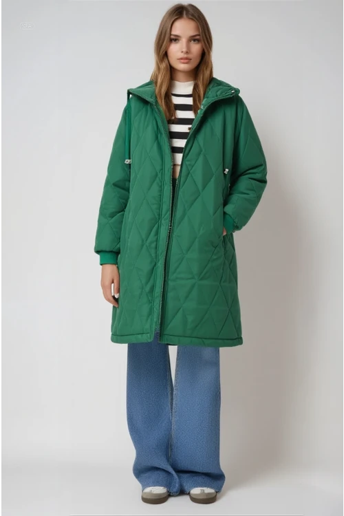 Kadın Zümrüt Yeşili Kapitone Uzun Şişme Mont HZL22W-BD151381
