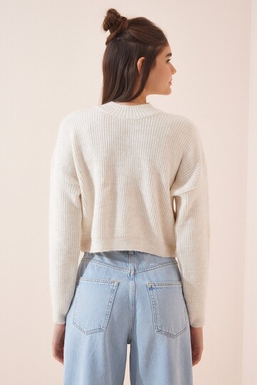 Kadın Ekru Dekolteli Oversize Crop Triko Kazak  HZL23W-BD1101091