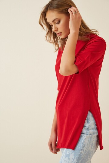 Kadın Kırmızı Bisiklet Yaka Yandan Yırtmaçlı Kolu Katlı Oversize Örme T-Shirt HZL22S-BD143251