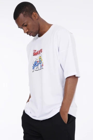 Erkek Beyaz Şirinler Baskılı Oversize Örme T-shirt HZL23S-MXC130031