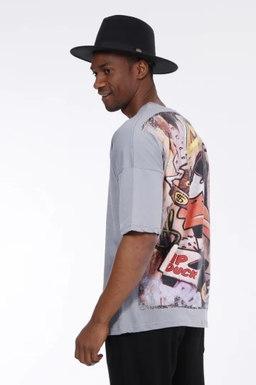 Erkek Gri Daffy Ducks Yazı Baskılı Oversize Örme T-shirt HZL23S-MXC130081