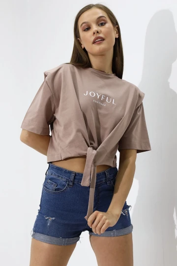 Kadın Bej Yazı Baskılı Oversize Vatkalı  Bel Detay Örme T-Shirt  HZL23S-DSB120231