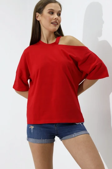 Kadın Kırmızı Düz Oversize Kayık Yaka Omuz Detay Örme T-Shirt  HZL23S-DSB120191