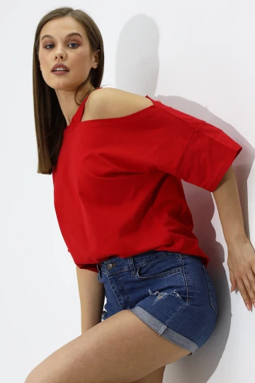 Kadın Kırmızı Düz Oversize Kayık Yaka Omuz Detay Örme T-Shirt  HZL23S-DSB120191