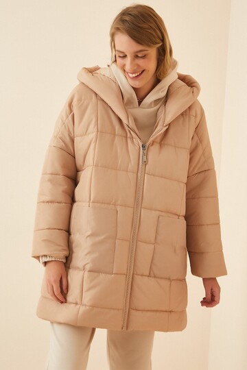 Kadın Krem Kaban Kapüşonlu Oversize Şişme Mont HZL22W-BD151301
