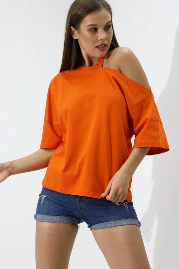 Kadın Oranj Düz Oversize Kayık Yaka Omuz Detay Örme T-Shirt  HZL23S-DSB120191