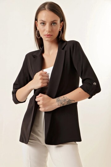 Kadın Siyah Astarlı Şık Blazer Ceket HZL23W-BD106721