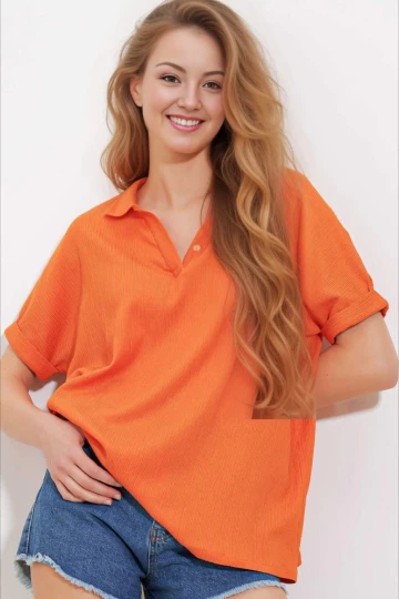 Kadın Oranj Polo Yaka Geniş Kesim Örme Bluz HZL24S-BD104861