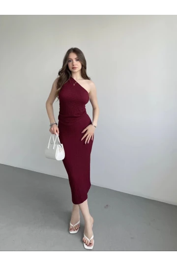 Kadın Bordo Gofre Kumaş Tek Omuz Bluz HZL25S-ZK13271