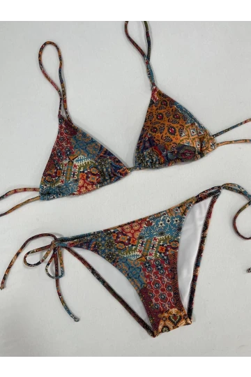 Kadın Kahverengi Etnik Desen Boyundan İp Bağlamalı Üçgen Bikini Takımı HZL25S-LC5005