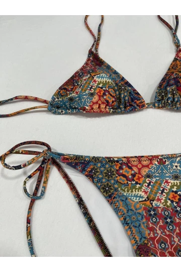Kadın Kahverengi Etnik Desen Boyundan İp Bağlamalı Üçgen Bikini Takımı HZL25S-LC5005