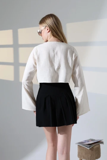 Kadın Krem Önden Bağlamalı Müslin Kumaş Crop Bluz HZL25S-DSB104071