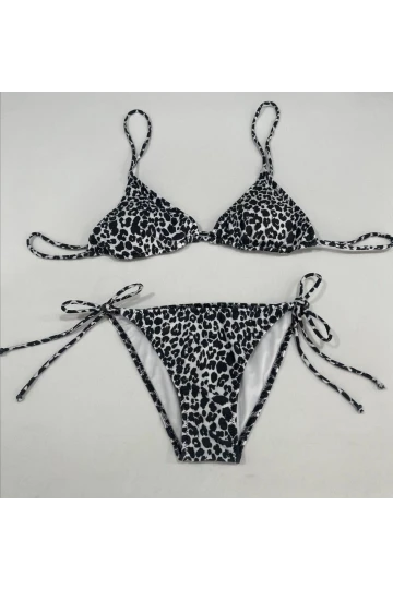 Kadın Leopar Siyah Boyundan İp Bağlamalı Üçgen Bikini Takımı HZL25S-LC5005