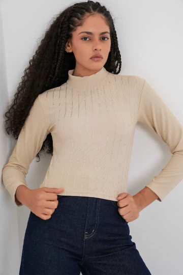 Kadın Bej Yarım Balıkçı Önü Taşlı Body HZL25W-BD19221