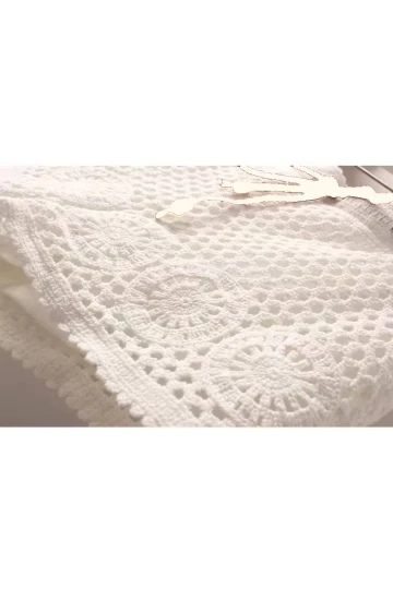 Kadın Beyaz Beli Lastikli Astarlı Kroşe Şort HZL25-LC879