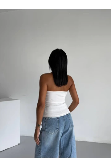 Kadın Beyaz Ottoman Kumaş Halter Yaka Toka Detay Bluz HZL26W-FRY123321