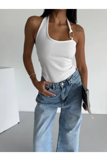 Kadın Beyaz Ottoman Kumaş Halter Yaka Toka Detay Bluz HZL26W-FRY123321