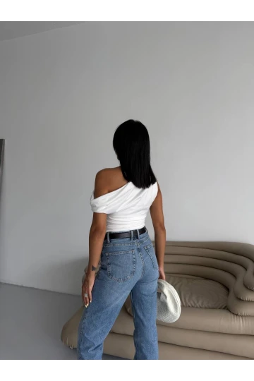 Kadın Beyaz Yandan Drapeli Kayık Yaka Sandy Bluz HZL25S-FRY123201