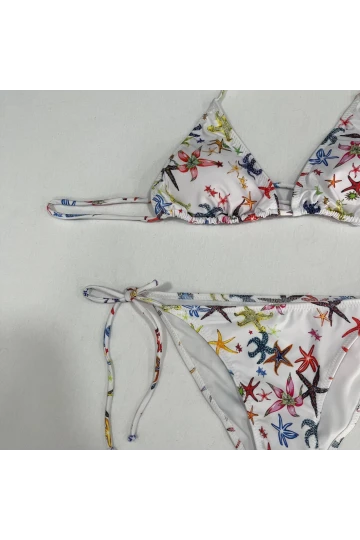 Kadın Beyaz Yıldız Temalı Boyundan İp Bağlamalı Üçgen Bikini Takımı HZL25S-LC5005