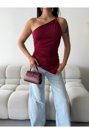 Kadın Bordo Tek Omuz Asimetrik Kesim Sandy Bluz HZL25S-FRY123241
