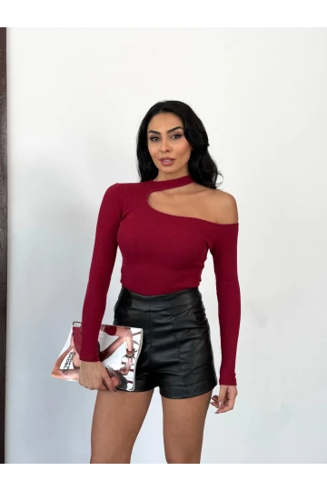 Kadın Bordo Tek Omuz Yırtmaç Detaylı Uzun Kollu Fitilli Kaşkorse Bluz HZL25W-FRY121531